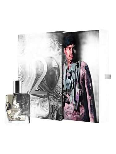 Six Scents No. 2 Modesty